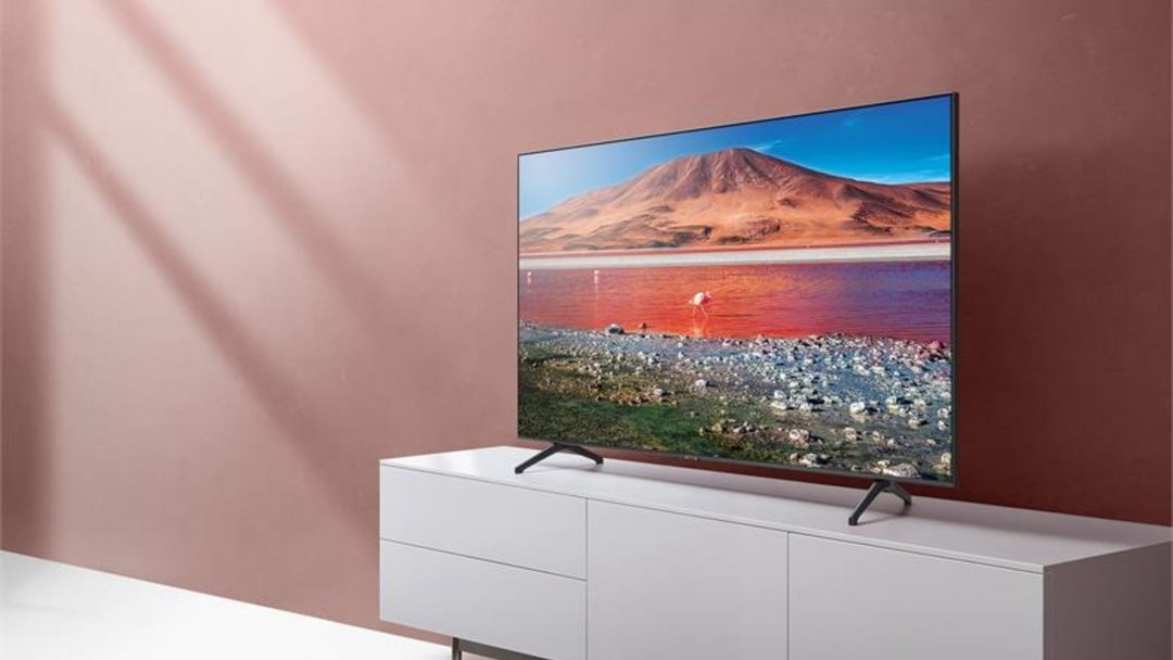 Giá thị trường của tivi 65 inch hiện nay