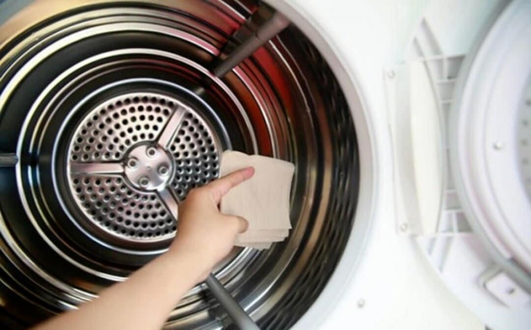 Cách bảo quản các dụng cụ vệ sinh máy giặt